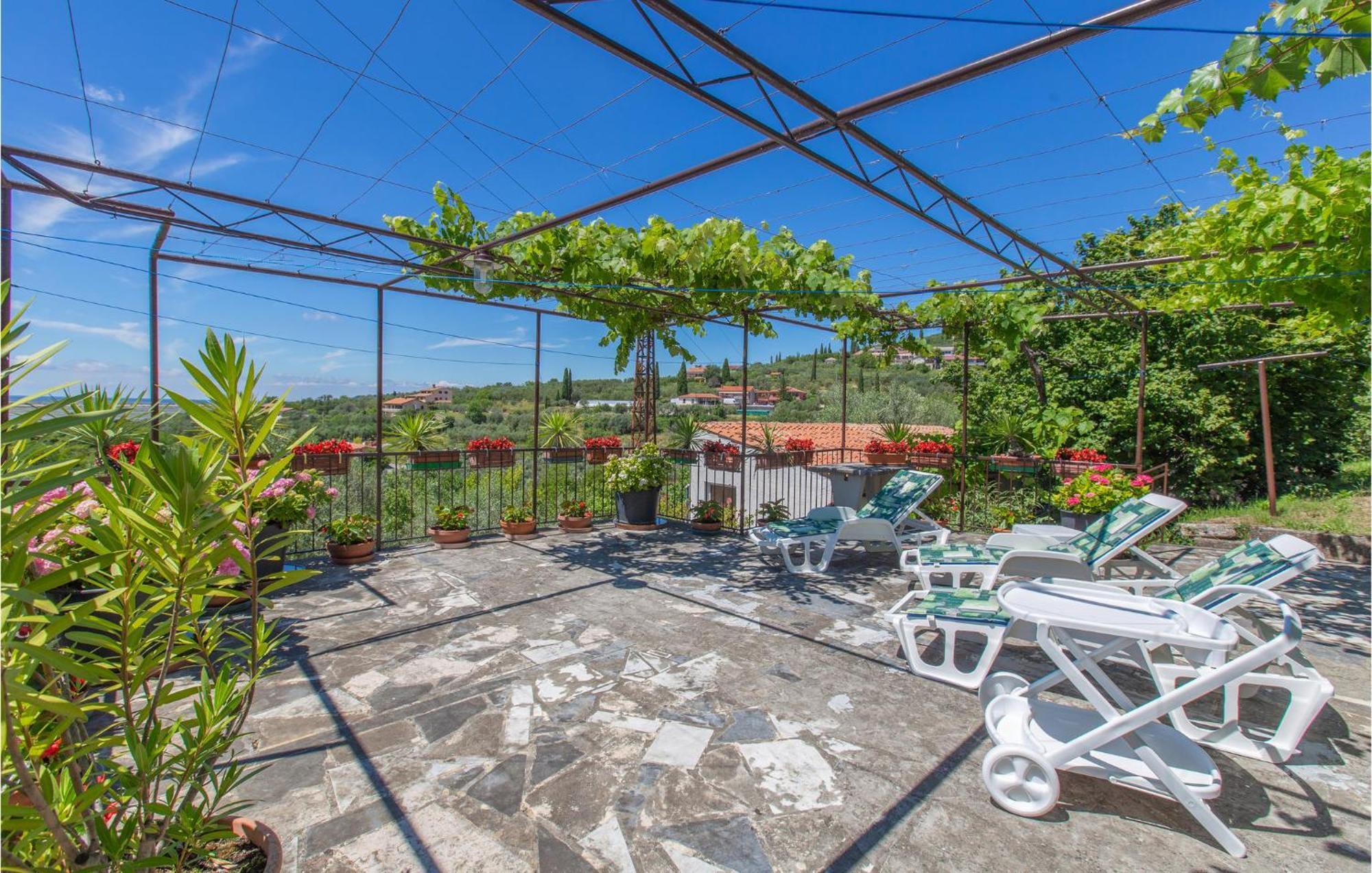Amazing Apartment In Secovlje With Kitchen Dış mekan fotoğraf